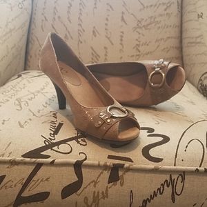 Tan A2 by Aerosoles heels.